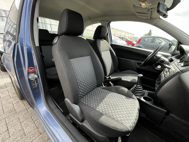 Ford fiesta, 2005 - afbeelding 13 van  30
