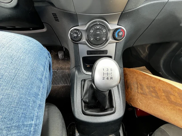 Ford fiesta, 2010 - afbeelding 4 van  32