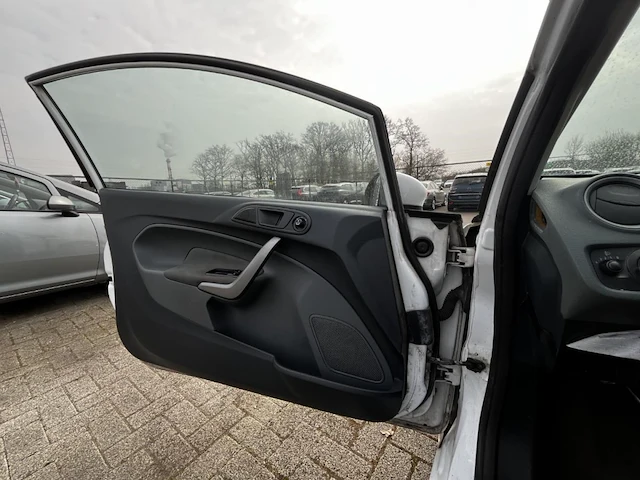 Ford fiesta, 2010 - afbeelding 8 van  32