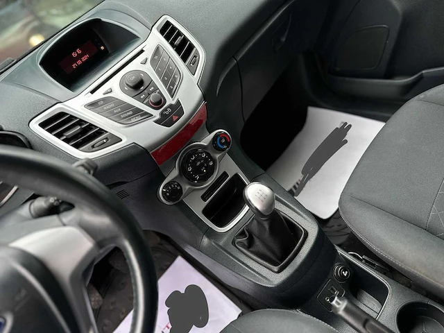 Ford fiesta, 2015 - afbeelding 10 van  24