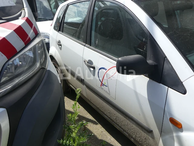 Ford fiesta auto - afbeelding 9 van  31