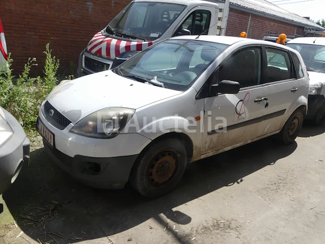 Ford fiesta auto - afbeelding 23 van  31