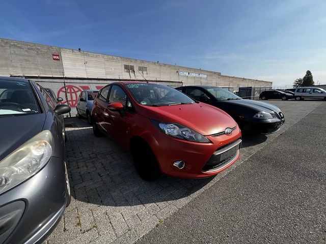 Ford fiesta celebration 60,fiesta celebration 60 - afbeelding 23 van  30