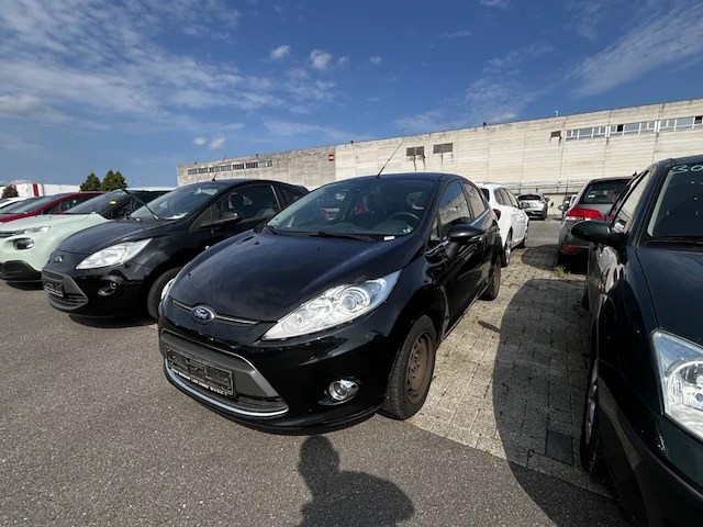 Ford fiesta f 1,6 tdci trend dpf 95 - afbeelding 1 van  29