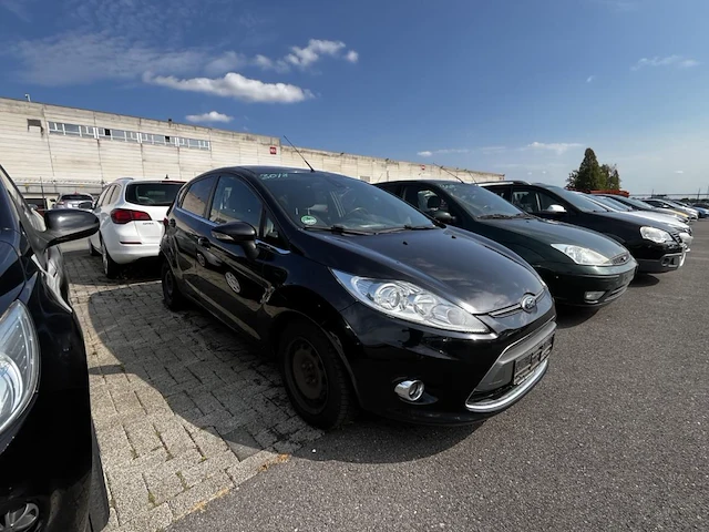 Ford fiesta f 1,6 tdci trend dpf 95 - afbeelding 23 van  29