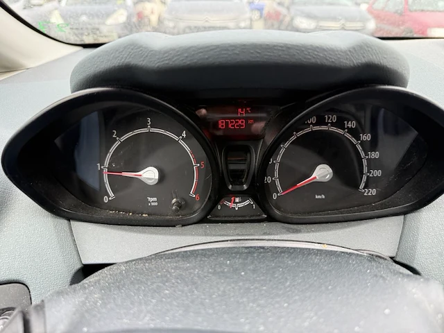 Ford fiesta fiesta 1.6 tdci trend dpf 95, 2010 - afbeelding 2 van  28