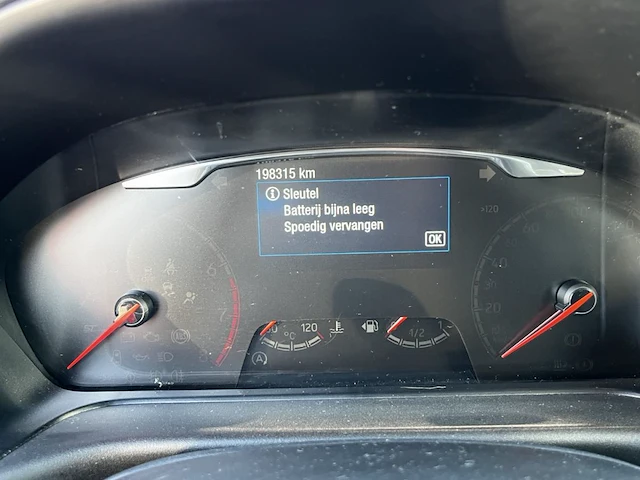 Ford fiesta st 1.5 ecoboost 200, 2019 - afbeelding 28 van  30