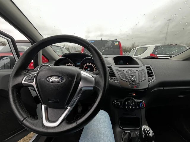 Ford fiesta trend,2015 - afbeelding 19 van  22