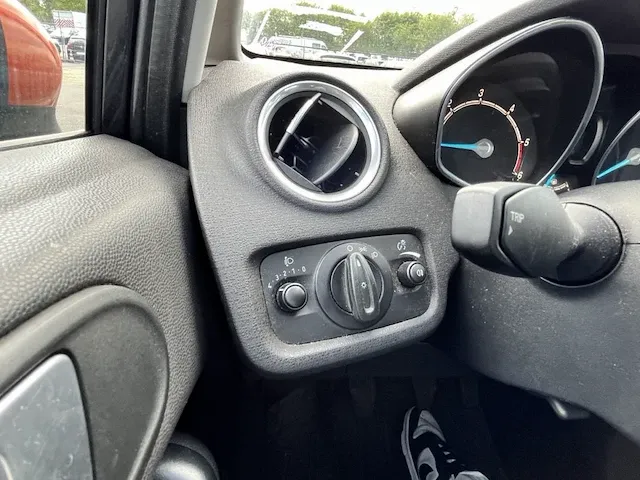 Ford fiesta/1 6 tdci 95, 2014 - afbeelding 7 van  24
