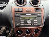 Ford fiesta,2008 - afbeelding 2 van  24