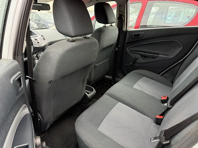 Ford fiesta,2010 - afbeelding 11 van  31