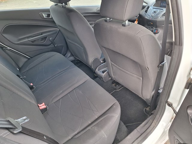 Ford fiesta - afbeelding 11 van  15