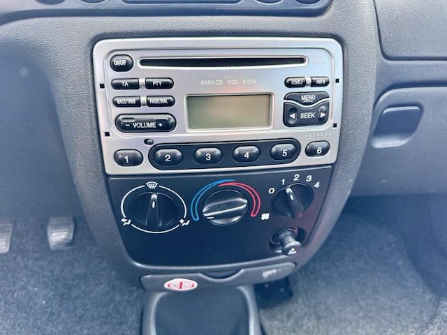 Ford fiesta - afbeelding 2 van  24