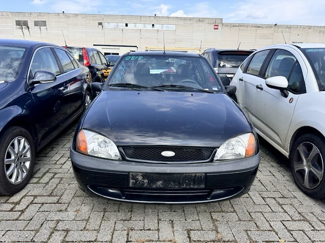 Ford fiesta - afbeelding 12 van  24