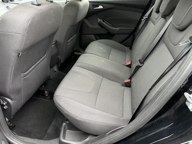Ford focus 1.0 ecoboost econetic tech. titanium,2014 - afbeelding 13 van  25