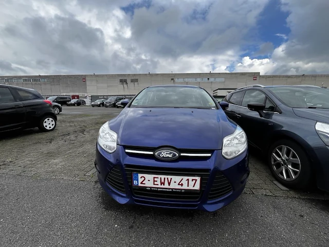 Ford focus 1.0 ecoboost econetic tech. titanium,2014 - afbeelding 1 van  30