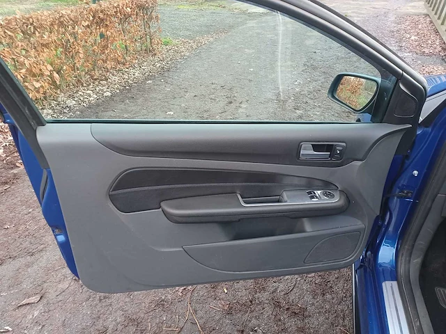 Ford focus 2 st - 2007 - afbeelding 28 van  28