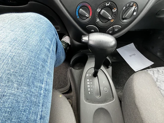 Ford focus, 2001 - afbeelding 2 van  26