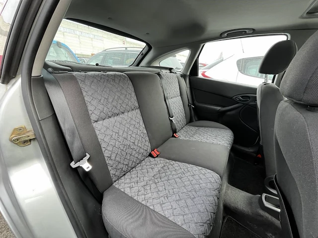 Ford focus, 2001 - afbeelding 9 van  26