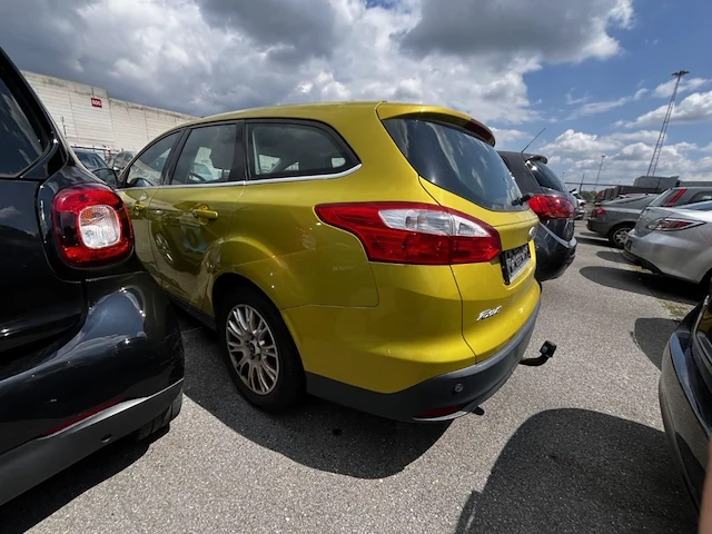 Ford focus, 2011 - afbeelding 23 van  27