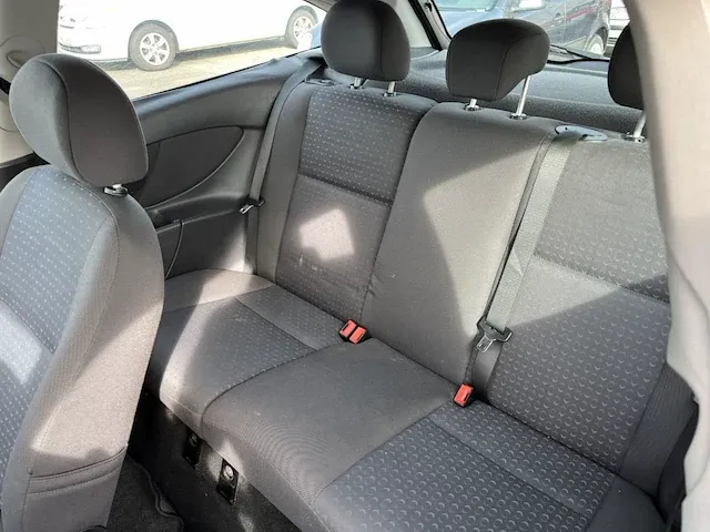 Ford focus ambiente viva, 2004 - afbeelding 6 van  27