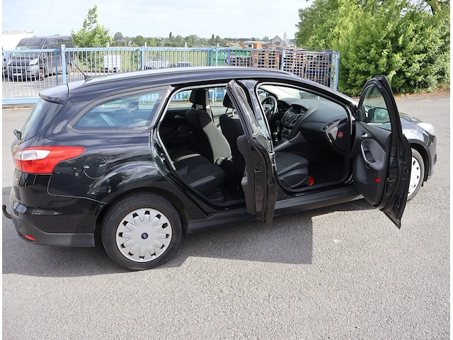 Ford focus break - wf0lxxgcblde37198 - 2013 - afbeelding 6 van  30