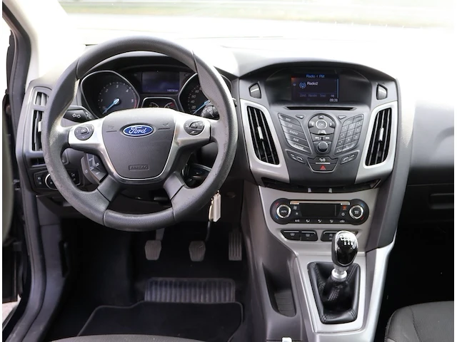 Ford focus break - wf0lxxgcblde37198 - 2013 - afbeelding 13 van  30