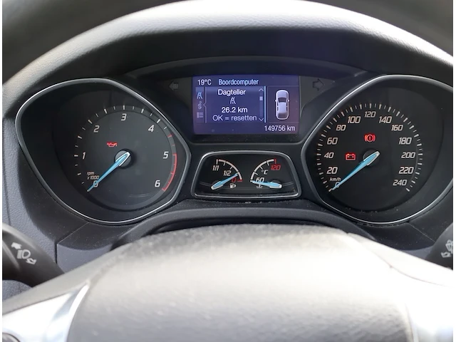 Ford focus break - wf0lxxgcblde37198 - 2013 - afbeelding 15 van  30