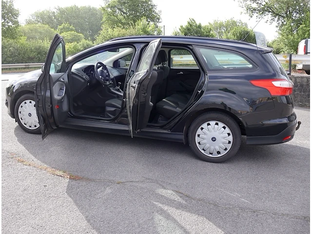 Ford focus break - wf0lxxgcblde37198 - 2013 - afbeelding 26 van  30