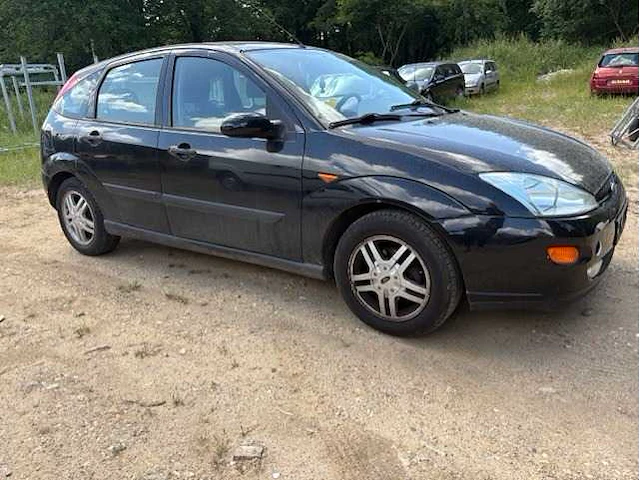 Ford focus car - afbeelding 5 van  12