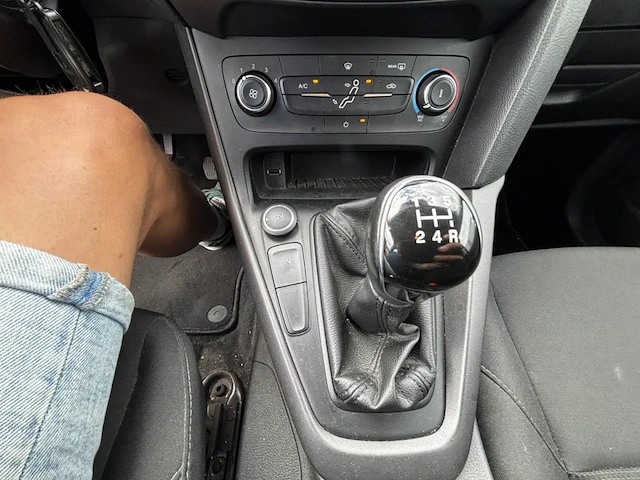 Ford focus clipper trend ecoboost 100,2015 - afbeelding 6 van  30
