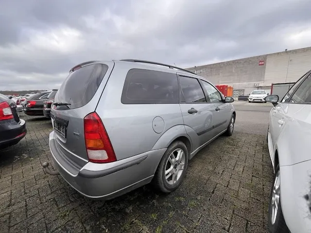Ford focus clipper turbo di ambiente 90, 2003 - afbeelding 28 van  33