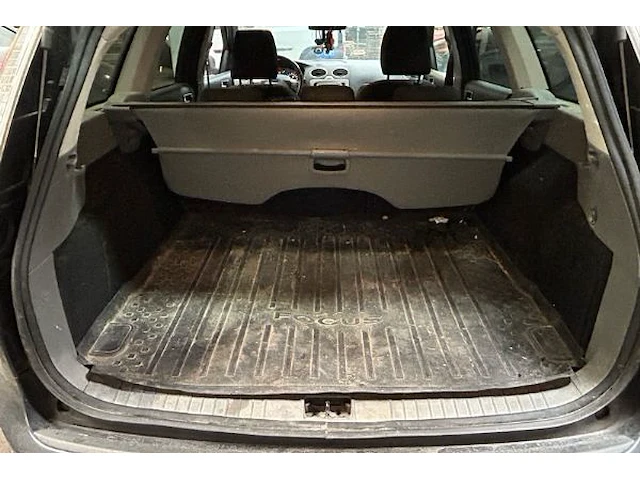 Ford focus econetic - afbeelding 13 van  18