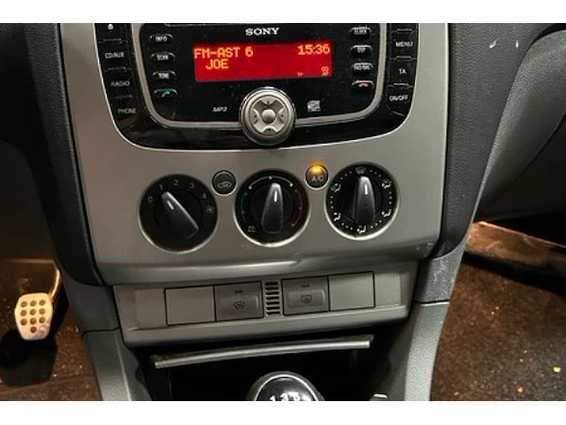 Ford focus econetic - afbeelding 15 van  18
