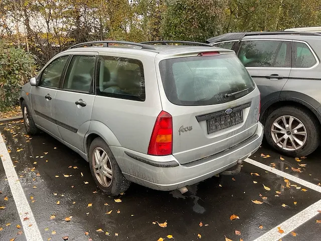 Ford focus personenauto - afbeelding 3 van  8