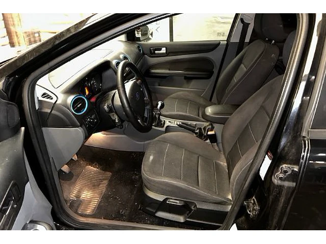 Ford focus stationwagen - afbeelding 7 van  14