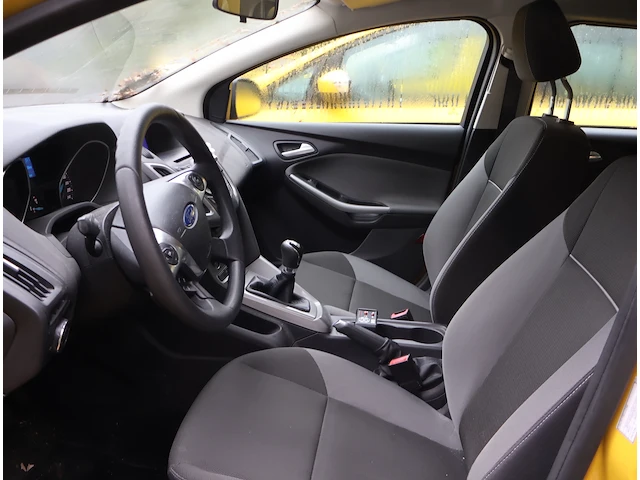 Ford focus – wf0lxxgcblbm01739 – 2012 - afbeelding 12 van  15