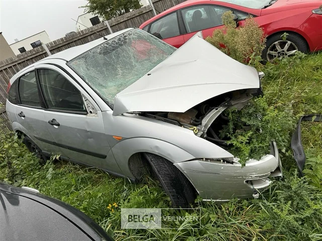 Ford focus wrak - afbeelding 4 van  10