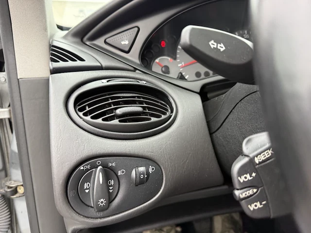 Ford focus,2004 - afbeelding 6 van  24