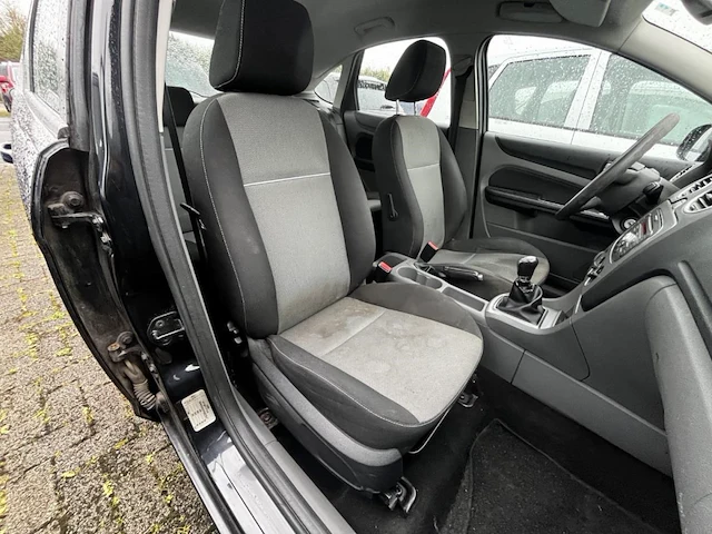 Ford focus,2010 - afbeelding 15 van  39