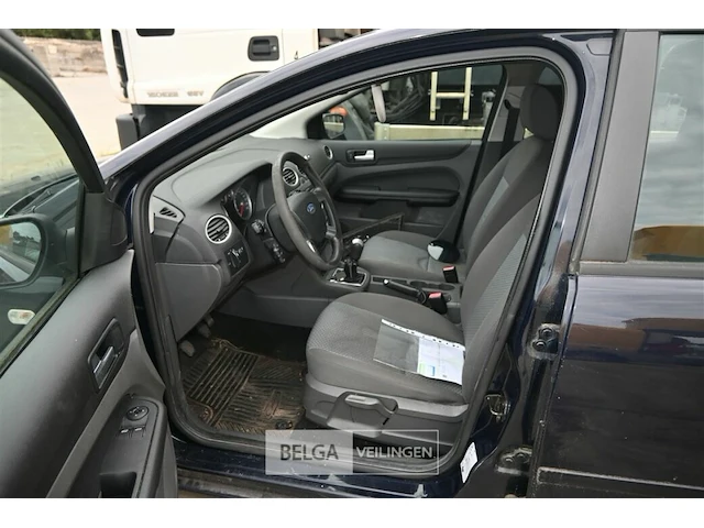 Ford focus - afbeelding 9 van  18