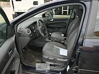 Ford focus - afbeelding 9 van  18