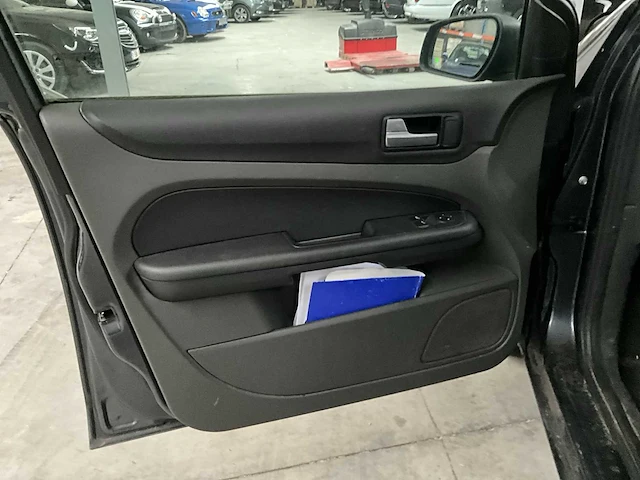 Ford focus - afbeelding 16 van  28