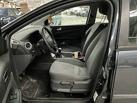 Ford focus - afbeelding 17 van  28