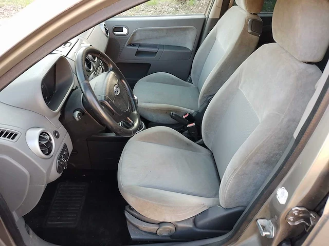 Ford fusion - 2003 - afbeelding 3 van  21