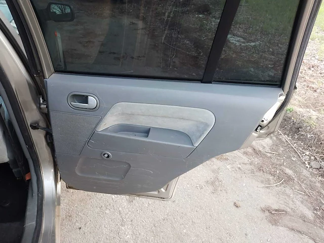 Ford fusion - 2003 - afbeelding 6 van  21