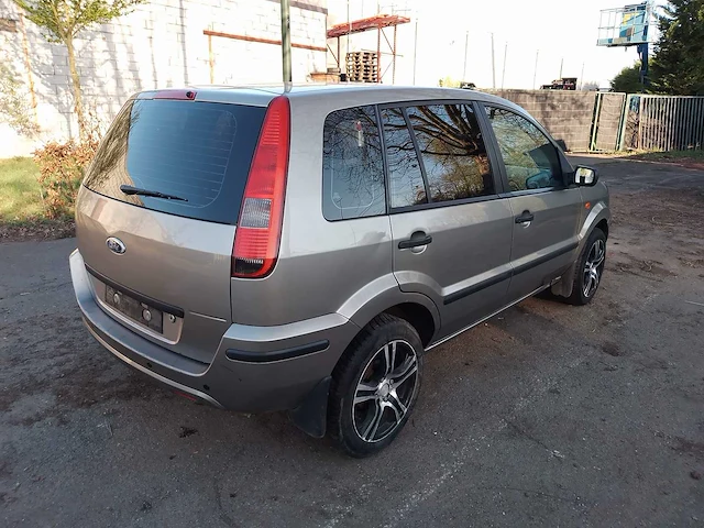 Ford fusion - 2003 - afbeelding 17 van  21
