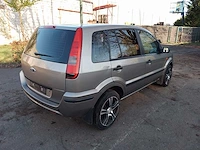 Ford fusion - 2003 - afbeelding 17 van  21