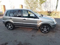 Ford fusion - 2003 - afbeelding 18 van  21