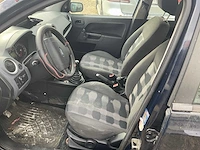Ford fusion personenauto - afbeelding 11 van  13